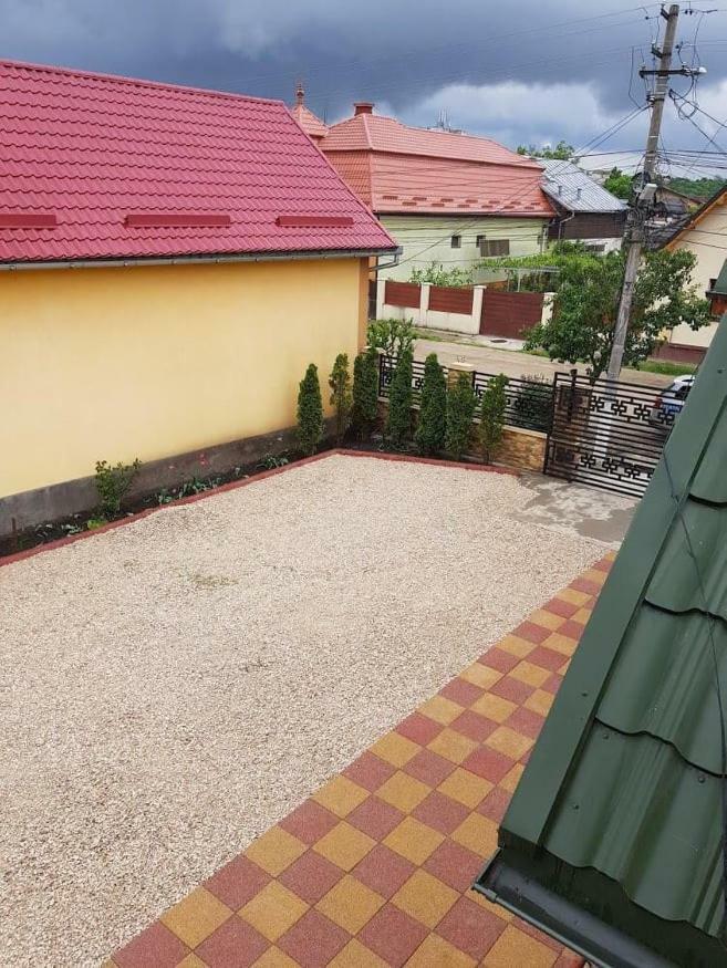 Pensiunea Brazi Турда Экстерьер фото